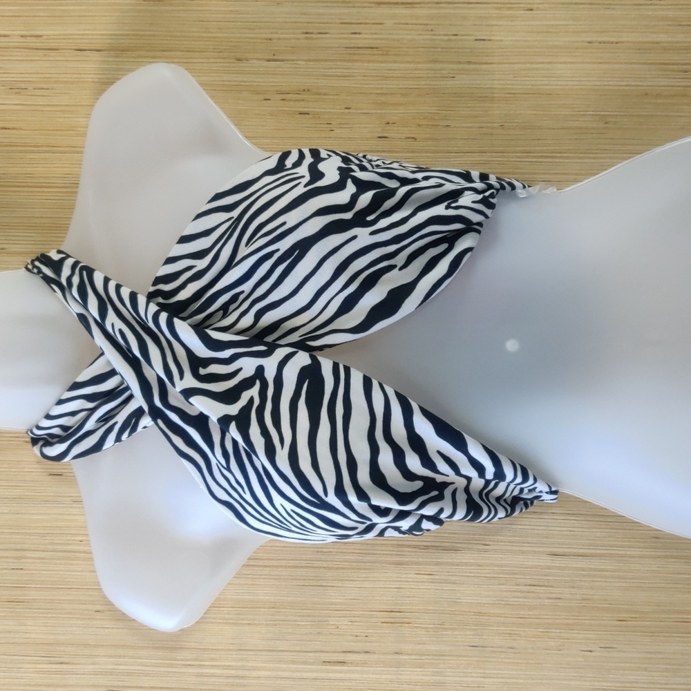 NWT Wrap top